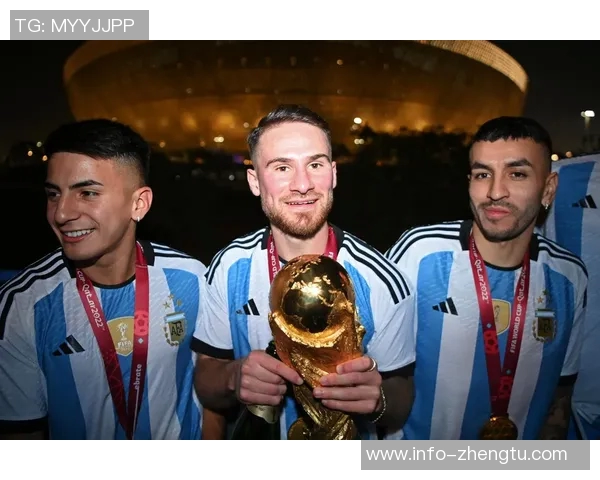 西超杯历史进球榜揭晓梅西14球领跑本泽马紧随其后莱万位列第三 西超杯历史进球榜揭晓梅西14球领跑本泽马紧随其后莱万位列第三